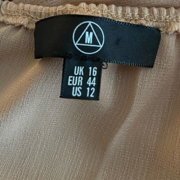 Missguided off shoulder romper - Picture 2 of 2